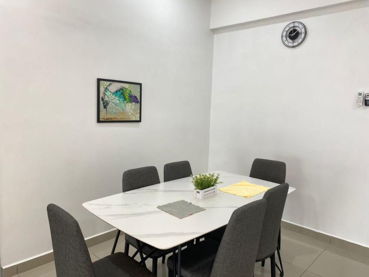 休闲民宿 Leisure Homestay @The Venus Sitiawan Kampong Lumut Kiri 외부 사진